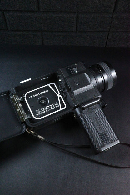 Sankyo EM-30XL Vintage 1970's Super 8 Cine Film Camera & Case - Fully Working