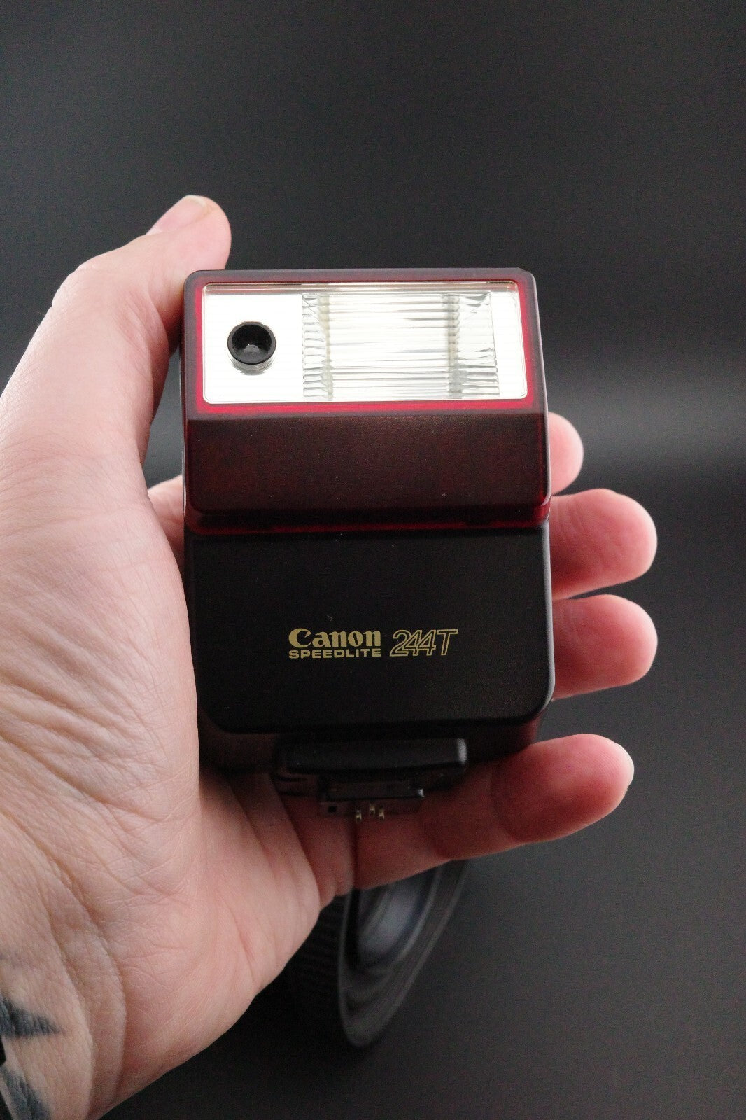Canon T70 35mm SLR + FD 50mm f1.8 Lens + Speedlite 244T - Tested & Working
