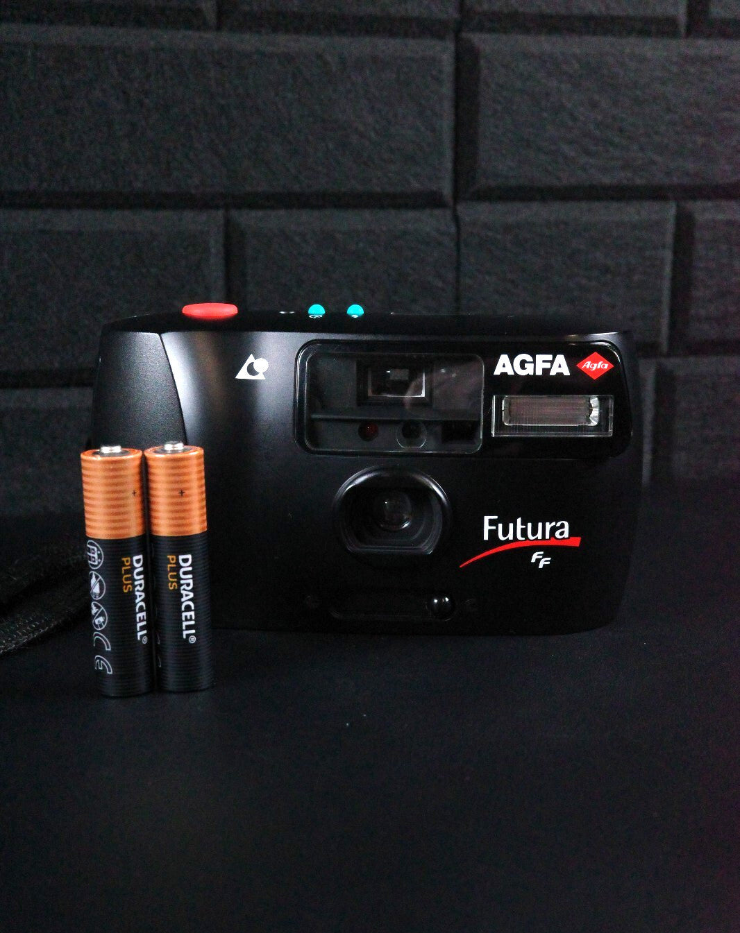Agfa Futura FF Vintage 1990's APS Film Camera + Batteries - Tested & Working