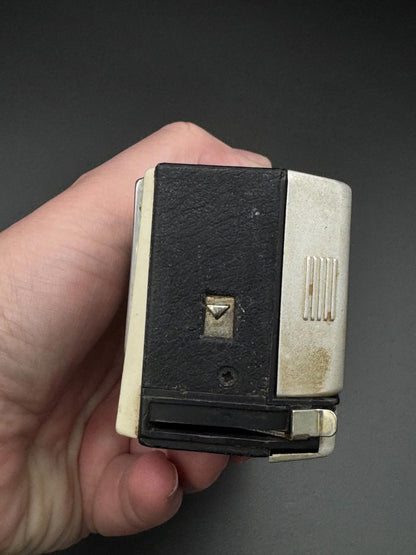 Kodak Instamatic 104 Vintage Camera for Spares Or Repair Demo Show Purposes