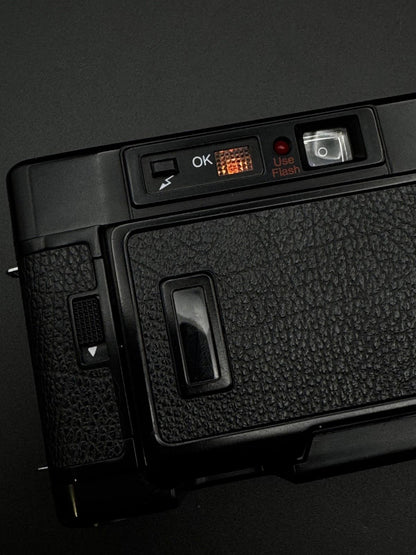 Hanimex Vintage Instant 35mm Film Camera AFX Black & Case  - Tested and Working