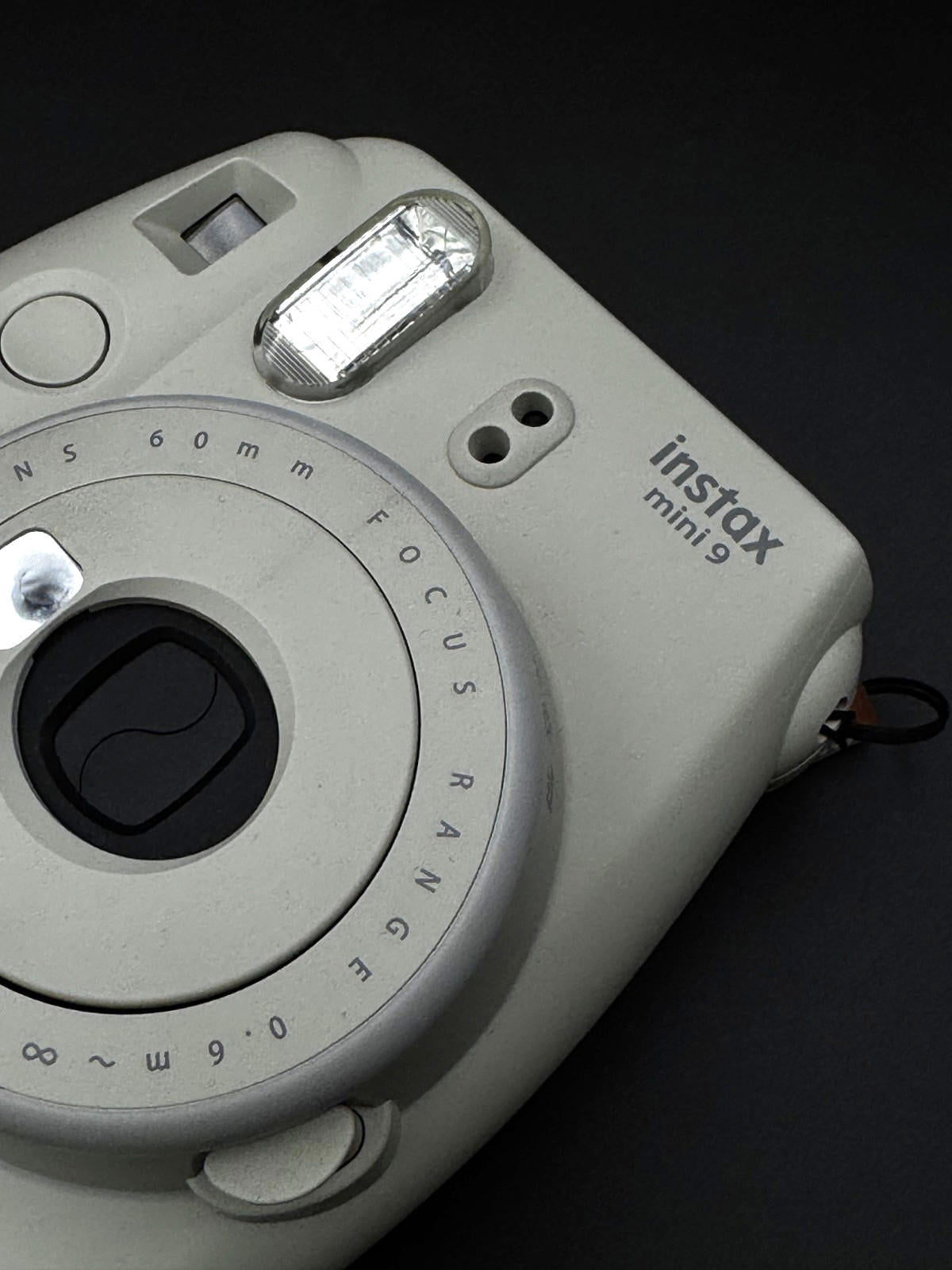 Working Fujifilm Instax Mini 9 Instant Camera - Smoky White + Film & Batteries