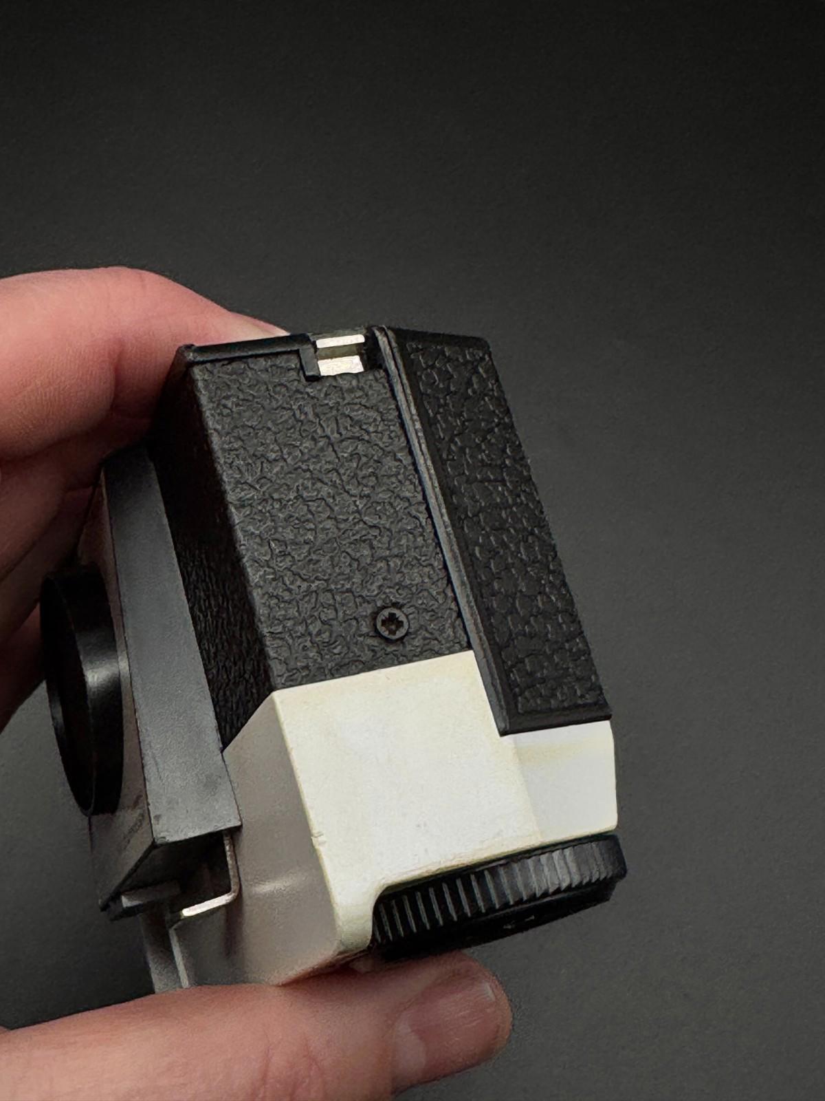 Vintage 1960's Kodak Instamatic 25 Retro 126 Film Camera - Winds & Fires (J211)