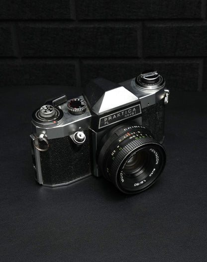 Praktica PL Nova 1 1960's 35mm Film Camera + Pentacon 50mm 1.8 Lens - Faulty (Read Description)