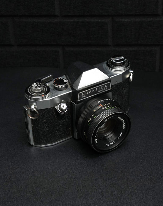 Praktica PL Nova 1 1960's 35mm Film Camera + Pentacon 50mm 1.8 Lens - Faulty (Read Description)
