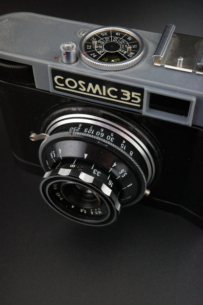 Cosmic 35 Vintage 35mm Film Camera + Original Case Faulty Spares Repair Display