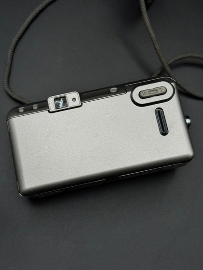 Vintage 1990's Minolta Riva Zoom 115 Compact 35mm Film Camera - Working (M133)