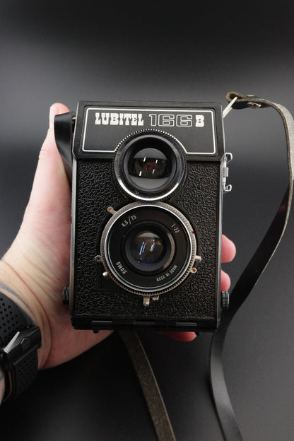 Lomo Lubitel 166B Vintage 1980's 120 TLR Film Camera 75mm f/4.5 Tested & Working