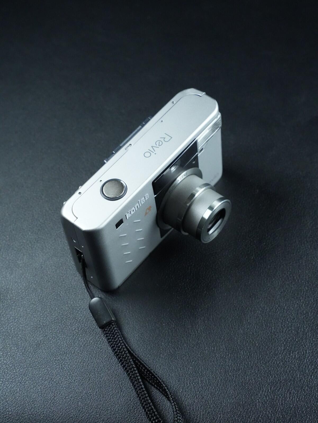 Konica Revio Vintage 1990's Compact APS Film Camera + Battery - Tested & Working