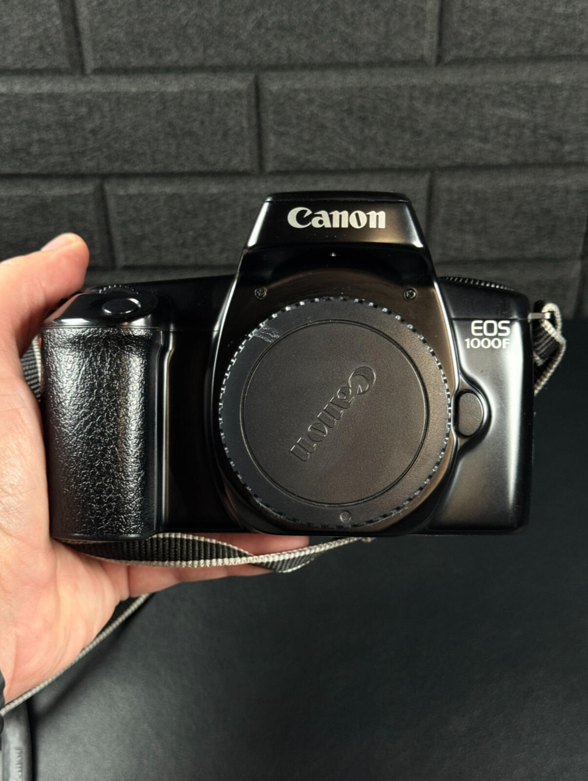 Canon EOS 1000F Vintage 1990's 35mm SLR Film Camera Body - Tested & Working