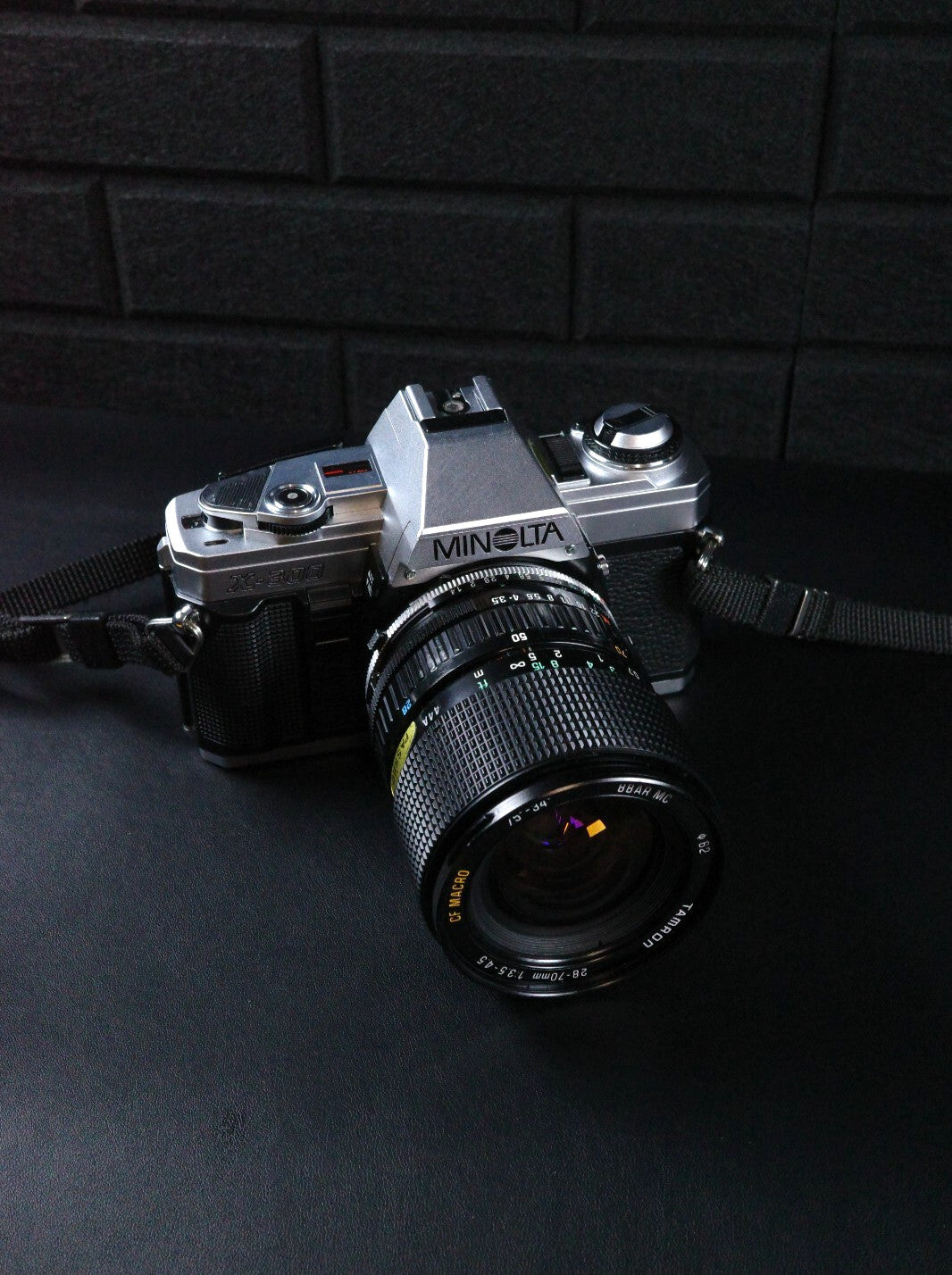 Working Minolta X-300 Vintage 1980's 35mm SLR Film Camera + Tamron 28-70mm Lens