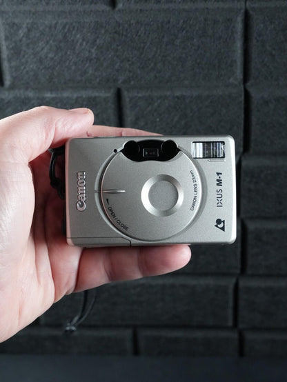 Canon Ixus M-1 Vintage 1990's Compact APS Film Camera - Tested Working (Z159)