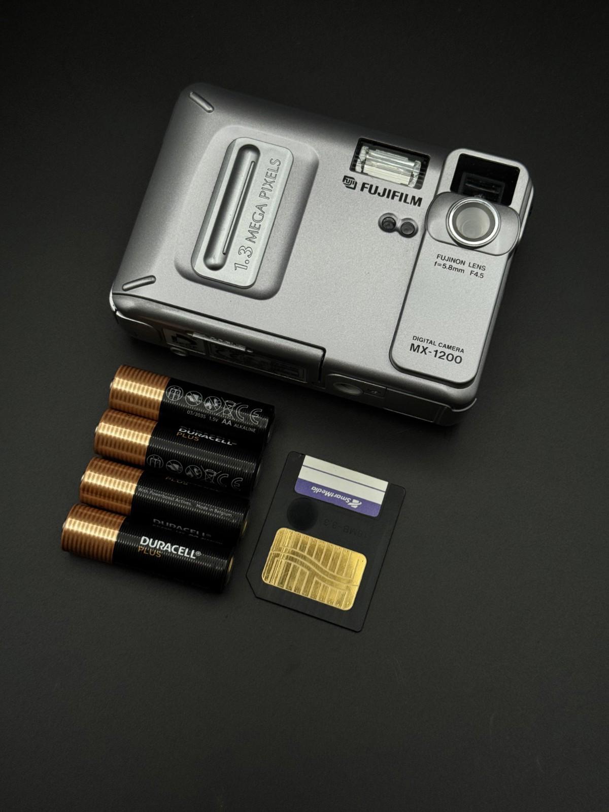 Fujifilm MX-1200 1.3MP Digital Camera + Batteries & Memory Card - Fully Working