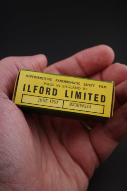 Ilford HP3 127 Film Roll 4x6.5cm  - Boxed & Sealed - Expired 1957 - 8 Exposures