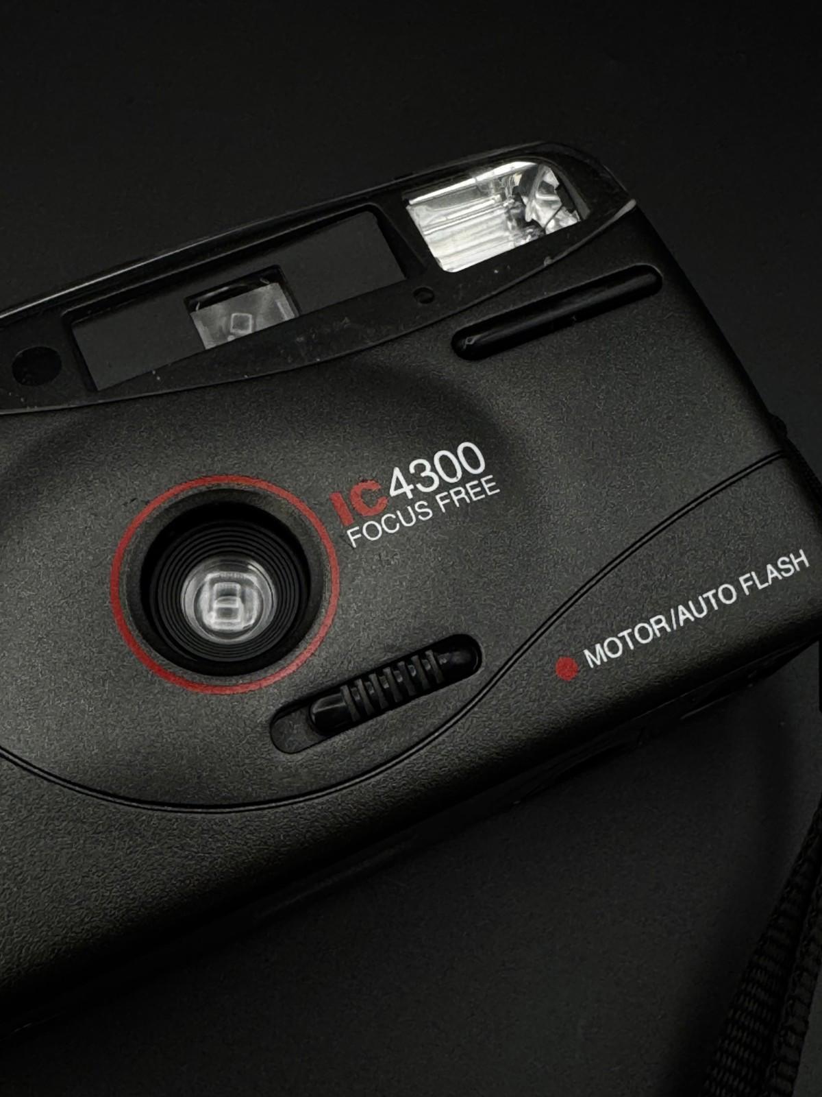 Hanimex IC4300 Vintage 1980's 35mm Point & Shoot Film Camera - Fully Working