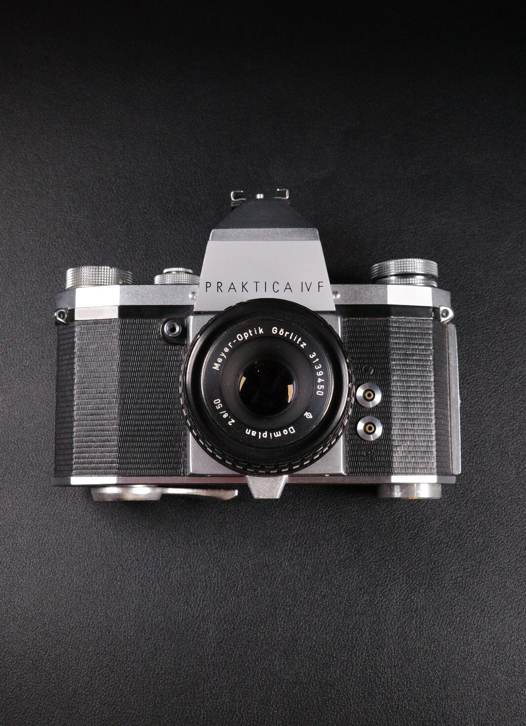 Vintage Praktica IV F 35mm Film Camera & 50mm f/2.8 Lens - Faulty (Read Details)