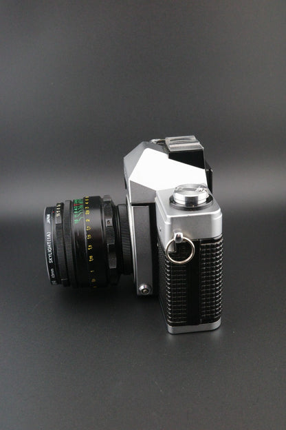 Vintage Praktica MTL 3 35mm SLR + Helios 44-2 58mm f2 M42 - Tested Working