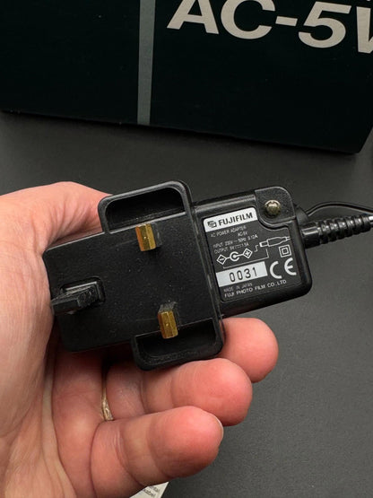 Genuine Boxed FujiFilm AC Adapter Battery Charger AC-5V EG For Fujifilm Cameras