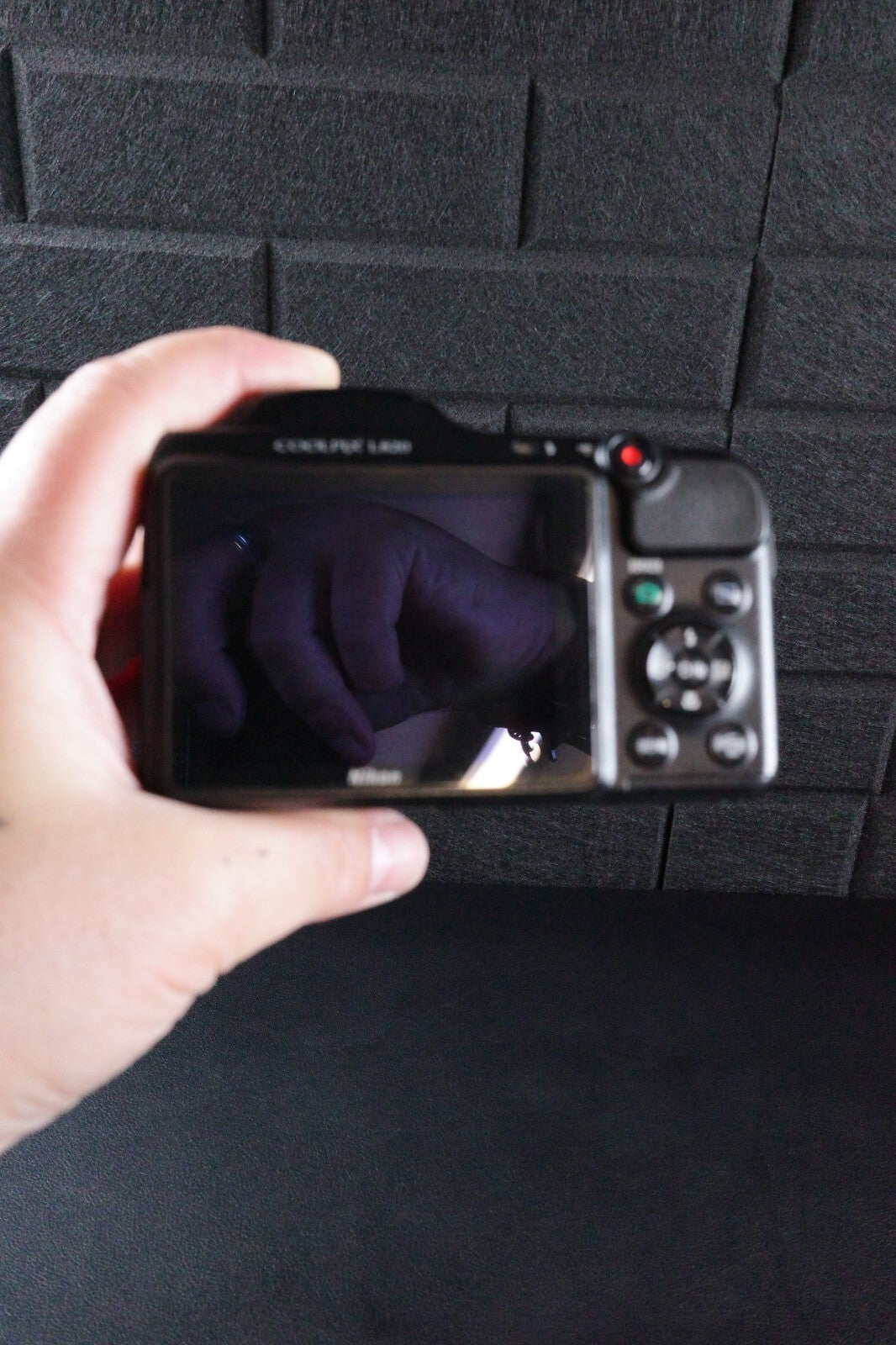 Nikon Coolpix L820 Digital Bridge Camera 16.1MP 30x Optical Zoom - Fully Working