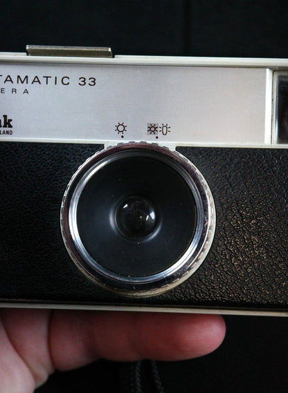Vintage 1960's Kodak Instamatic 33 Film Camera - Made in England - Working