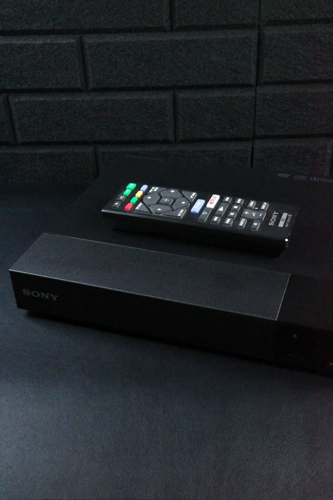 Sony BDP-S1500 Compact 1080p Blu-Ray DVD Player + Remote - Tested & Working