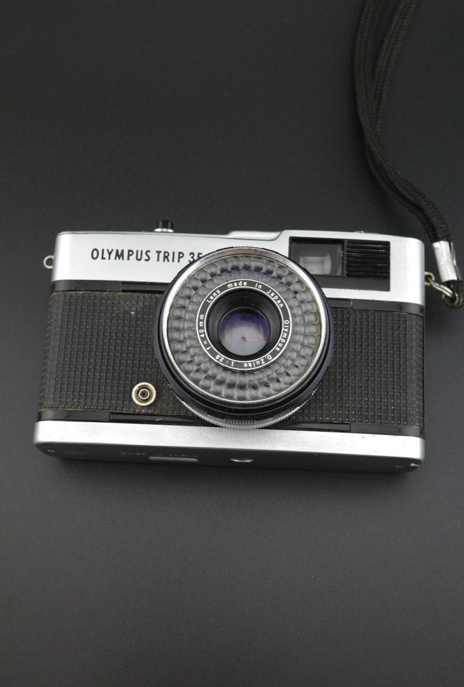 Olympus Trip 35 Vintage 35mm Film Camera - Winds, Fires With Faulty Light Meter