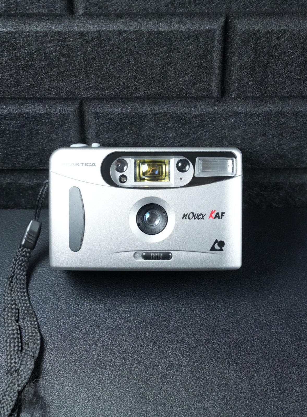 Praktica Novex KAF Autofocus Vintage 2000's APS Film Camera - Tested & Working