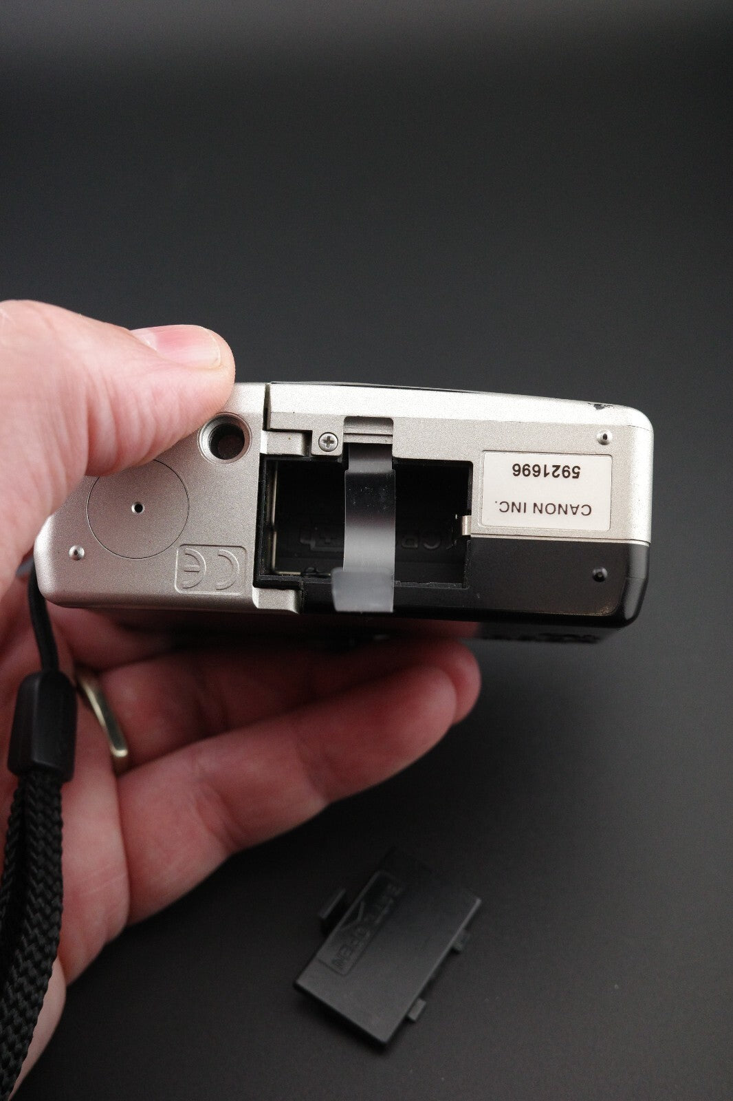 Canon IXUS M-1 Vintage 1990's APS Compact Film Camera - Tested & Working