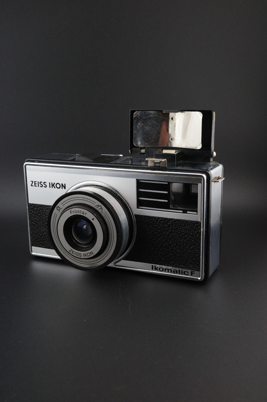Zeiss Ikon Ikomatic F Vintage German 1960's 126 Film Camera - Tested & Working