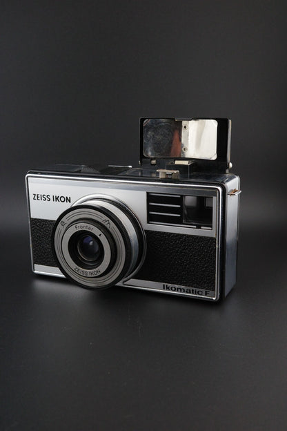 Zeiss Ikon Ikomatic F Vintage German 1960's 126 Film Camera - Tested & Working