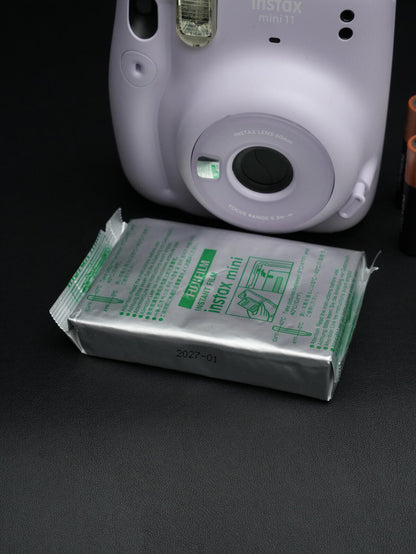 Fujifilm Instax Mini 11 Lilac Instant Camera - Works Perfectly
