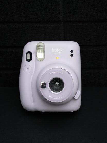 Fujifilm Instax Mini 11 Lilac Instant Camera - Works Perfectly