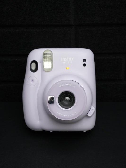Fujifilm Instax Mini 11 Lilac Instant Camera - Works Perfectly