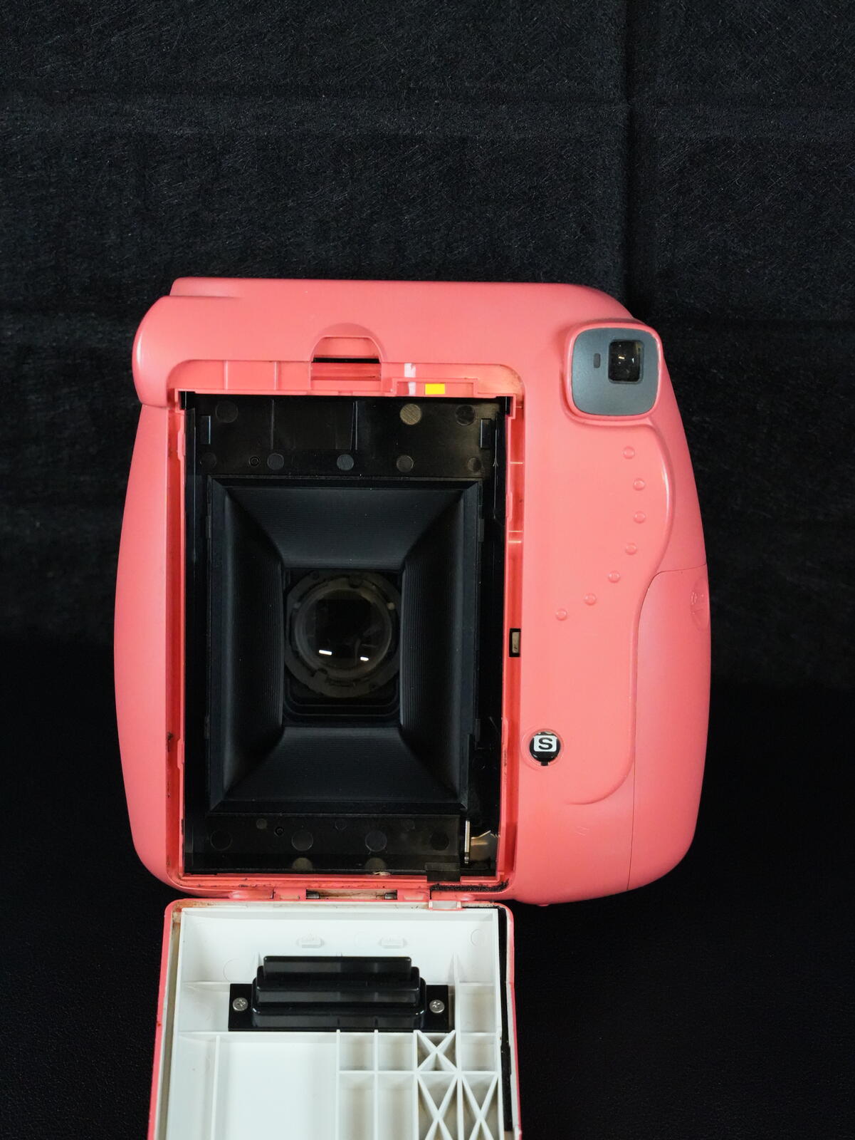 Fujifilm Instax Mini 9 Pink Instant Polaroid Camera - Fully Working (122)