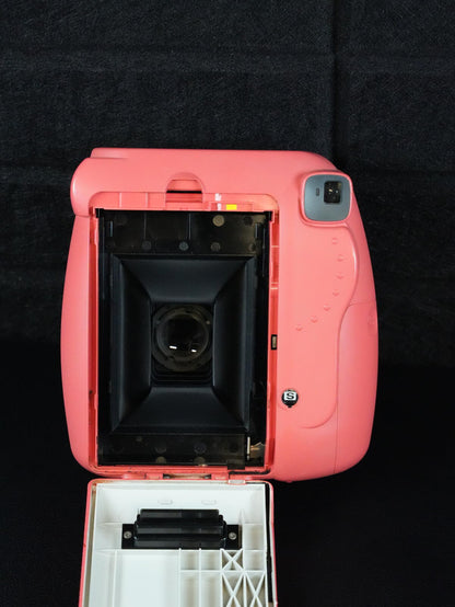 Fujifilm Instax Mini 9 Pink Instant Polaroid Camera - Fully Working (122)
