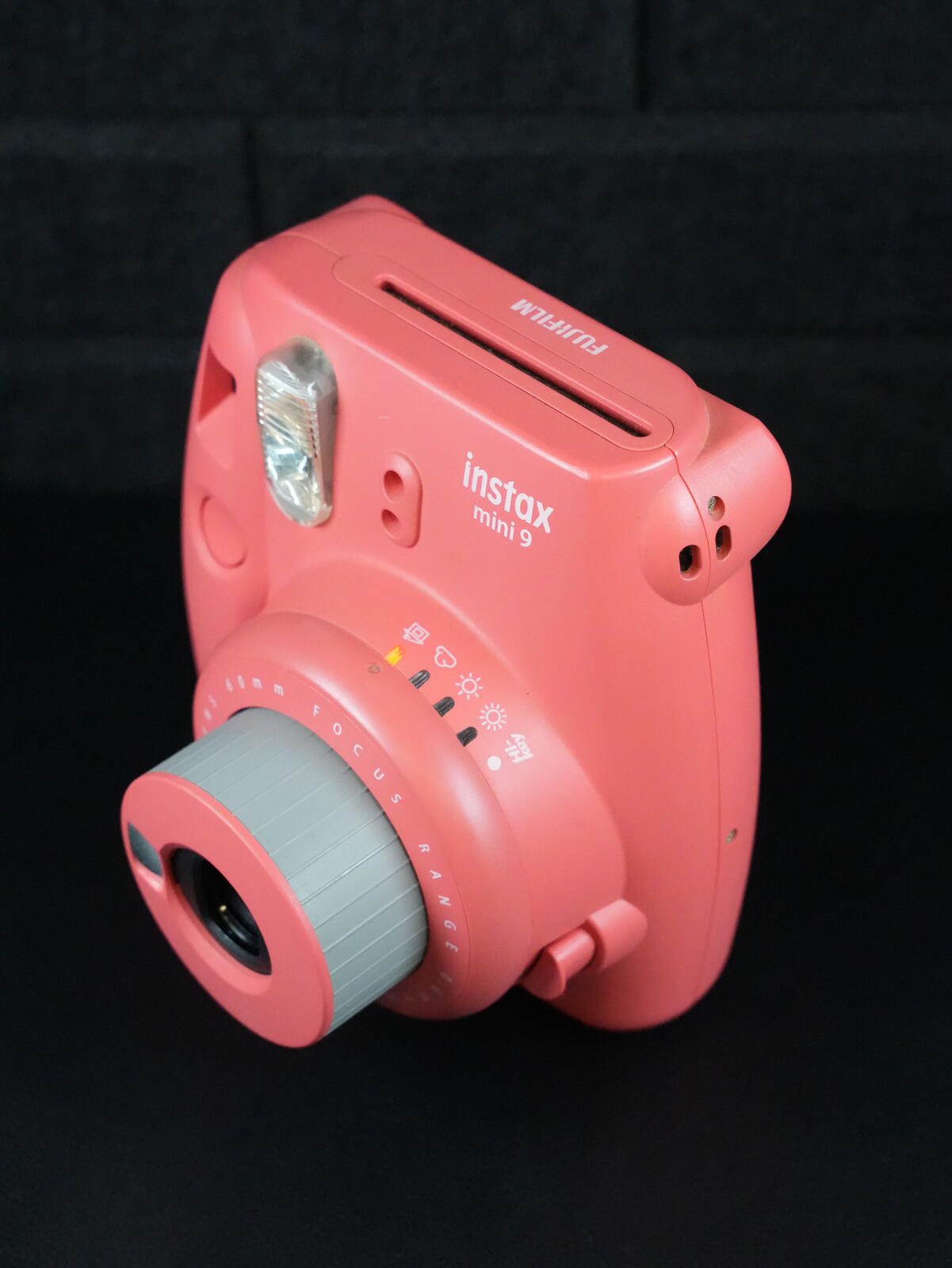 Fujifilm Instax Mini 9 Pink Instant Polaroid Camera - Fully Working (122)