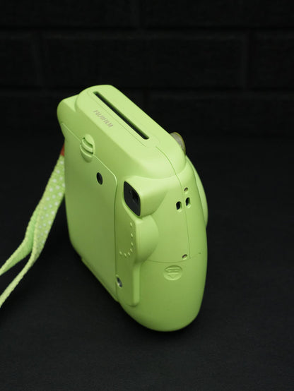 Fujifilm Instax Mini 9 Lime Green Instant Camera + Batteries - Boxed & Working