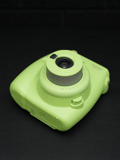 Fujifilm Instax Mini 9 Lime Green Instant Camera + Batteries - Boxed & Working