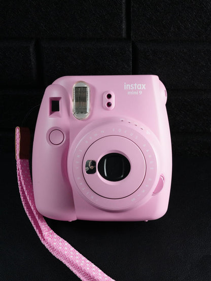 Fujifilm Instax Mini 9 Pink Instant Camera & Case / Strap - Fully Working