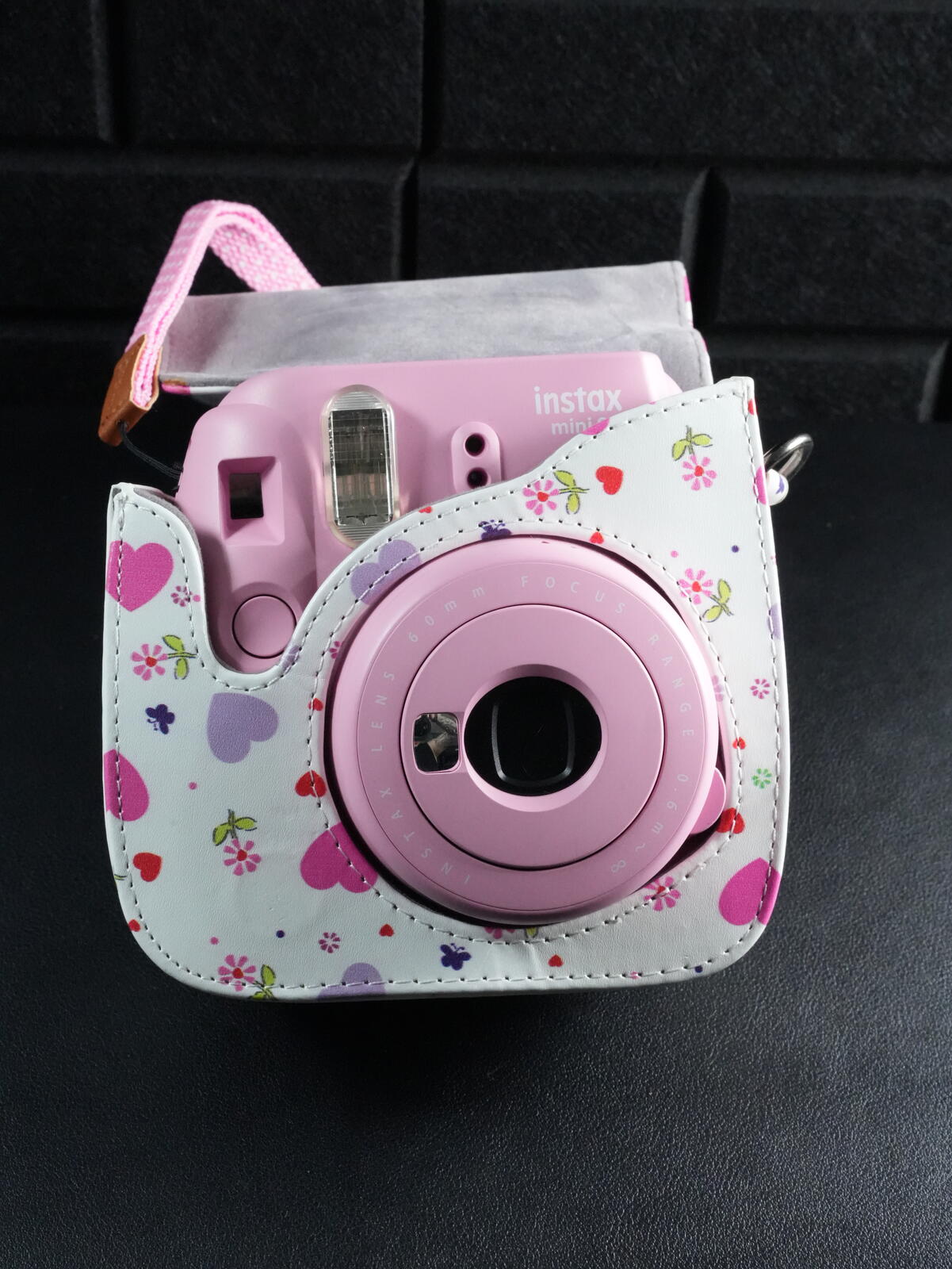 Fujifilm Instax Mini 9 Pink Instant Camera & Case / Strap - Fully Working