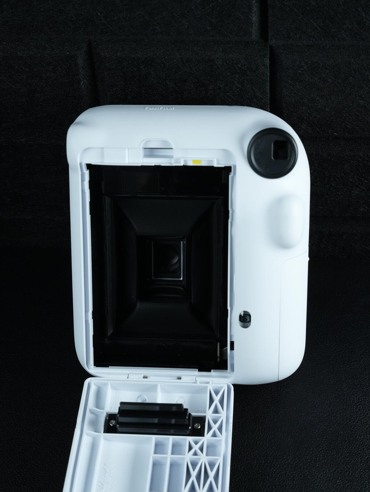 Fujifilm Instax Mini 12 White  Instant Camera + Film & Batteries - Working