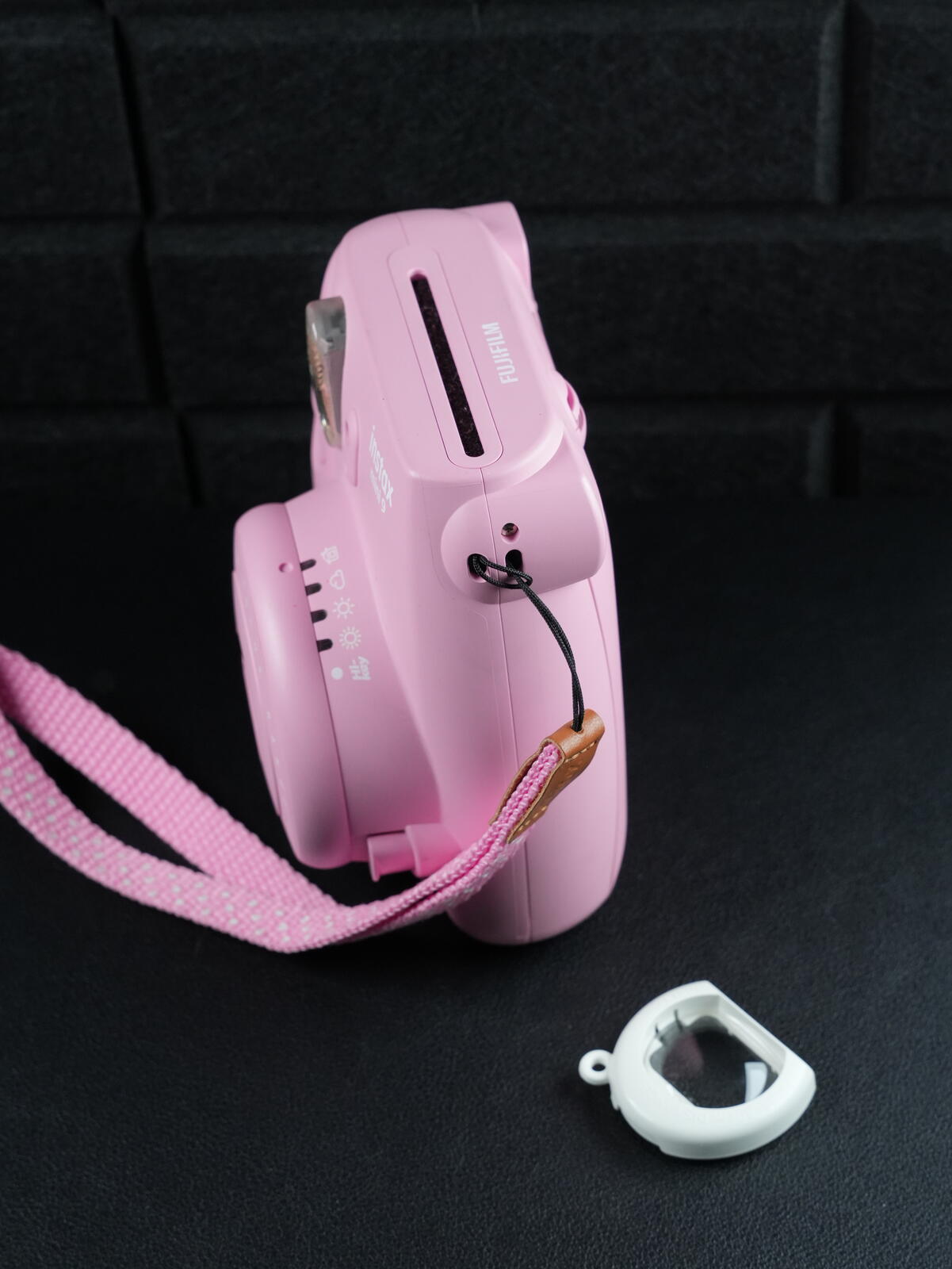 Fujifilm Instax Mini 9 Pink Instant Polaroid Camera - Boxed & Fully Working 542