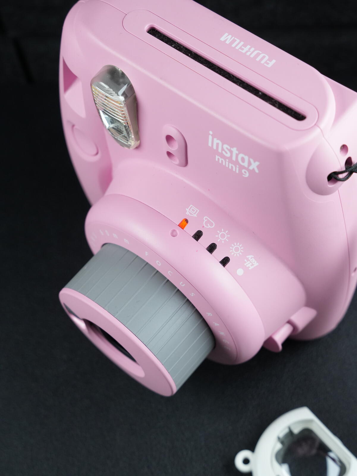 Fujifilm Instax Mini 9 Pink Instant Polaroid Camera - Boxed & Fully Working 542
