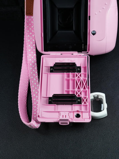 Fujifilm Instax Mini 9 Pink Instant Polaroid Camera - Boxed & Fully Working 542