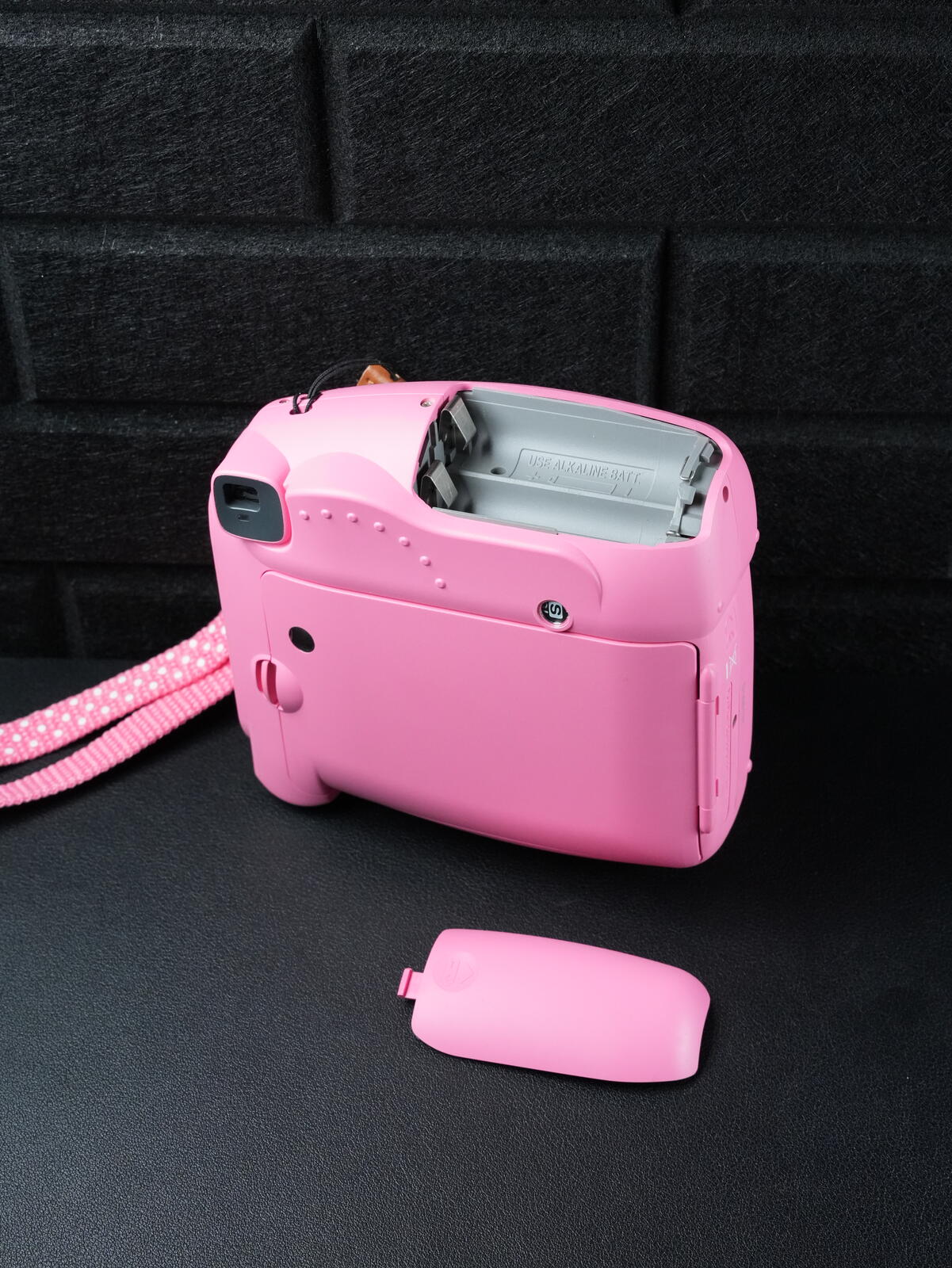 Fujifilm Instax Mini Flamingo 9 Pink Instant Camera + Case Tested - Working
