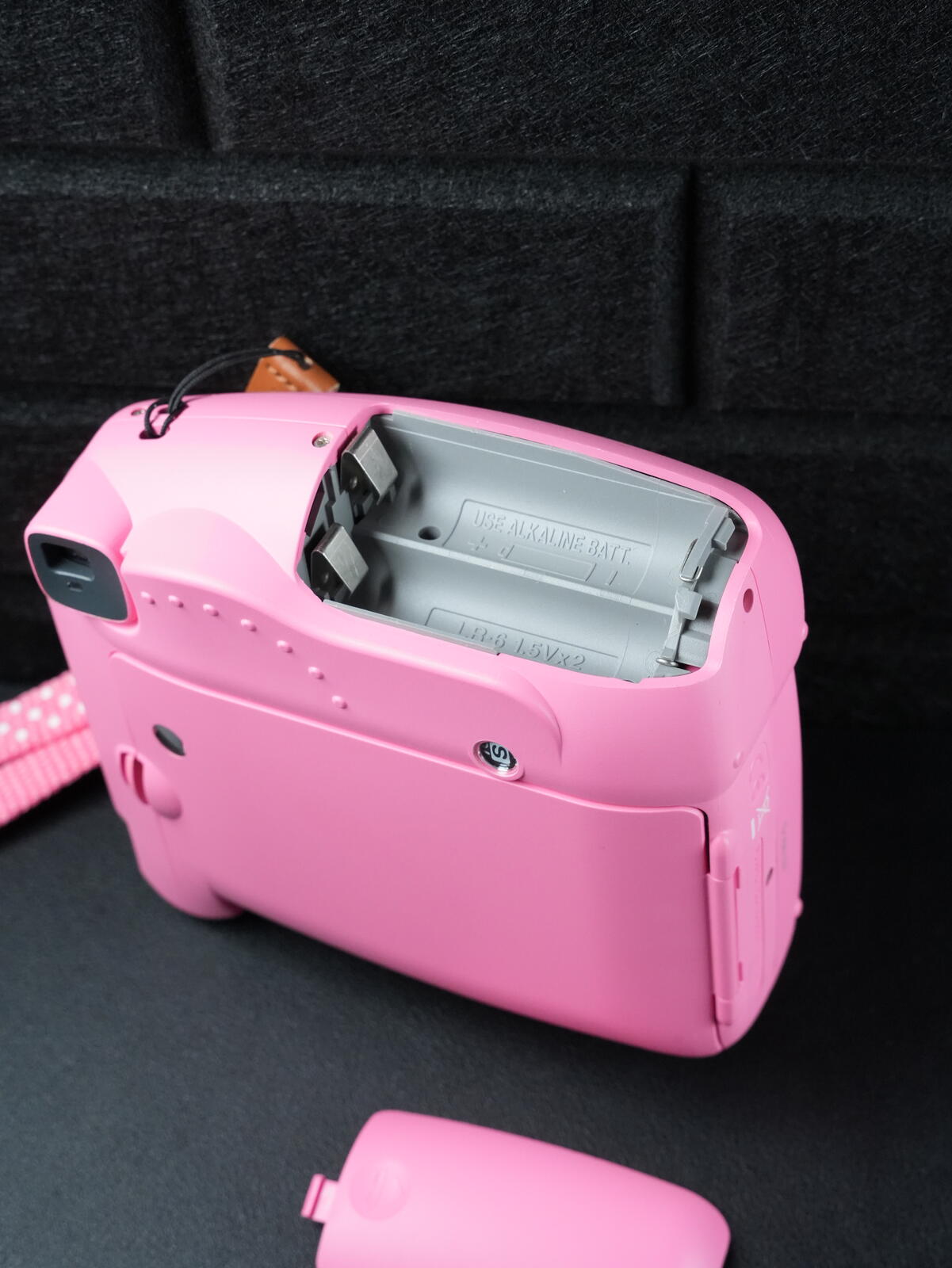 Fujifilm Instax Mini Flamingo 9 Pink Instant Camera + Case Tested - Working
