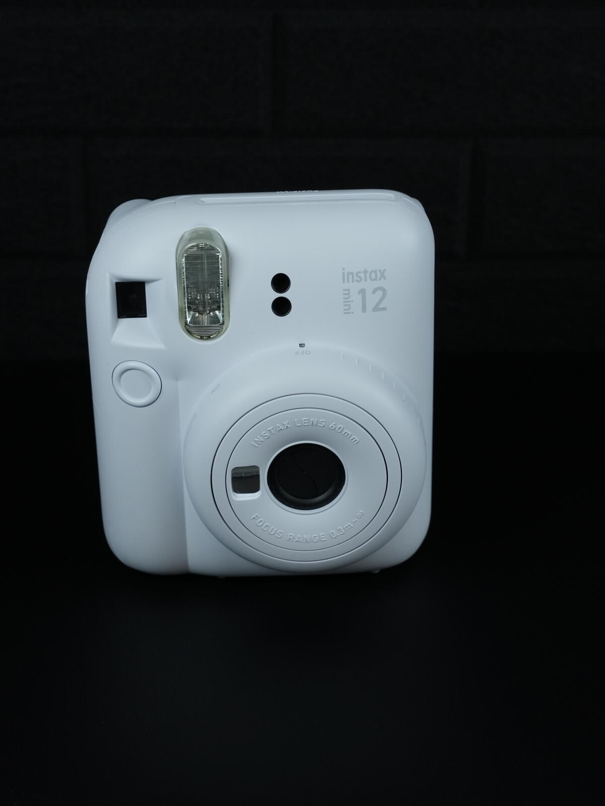 Fujifilm Instax Mini 12 White Instant Camera + Film & Batteries - Working (556)