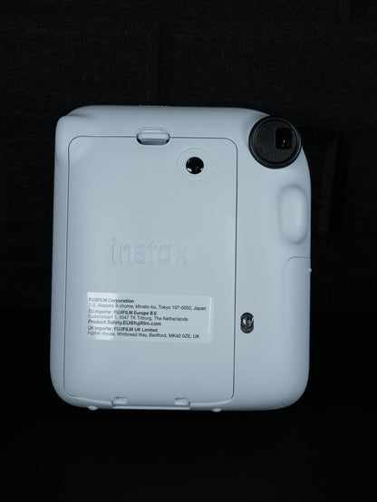 Fujifilm Instax Mini 12 White Instant Camera + Film & Batteries - Working (556)