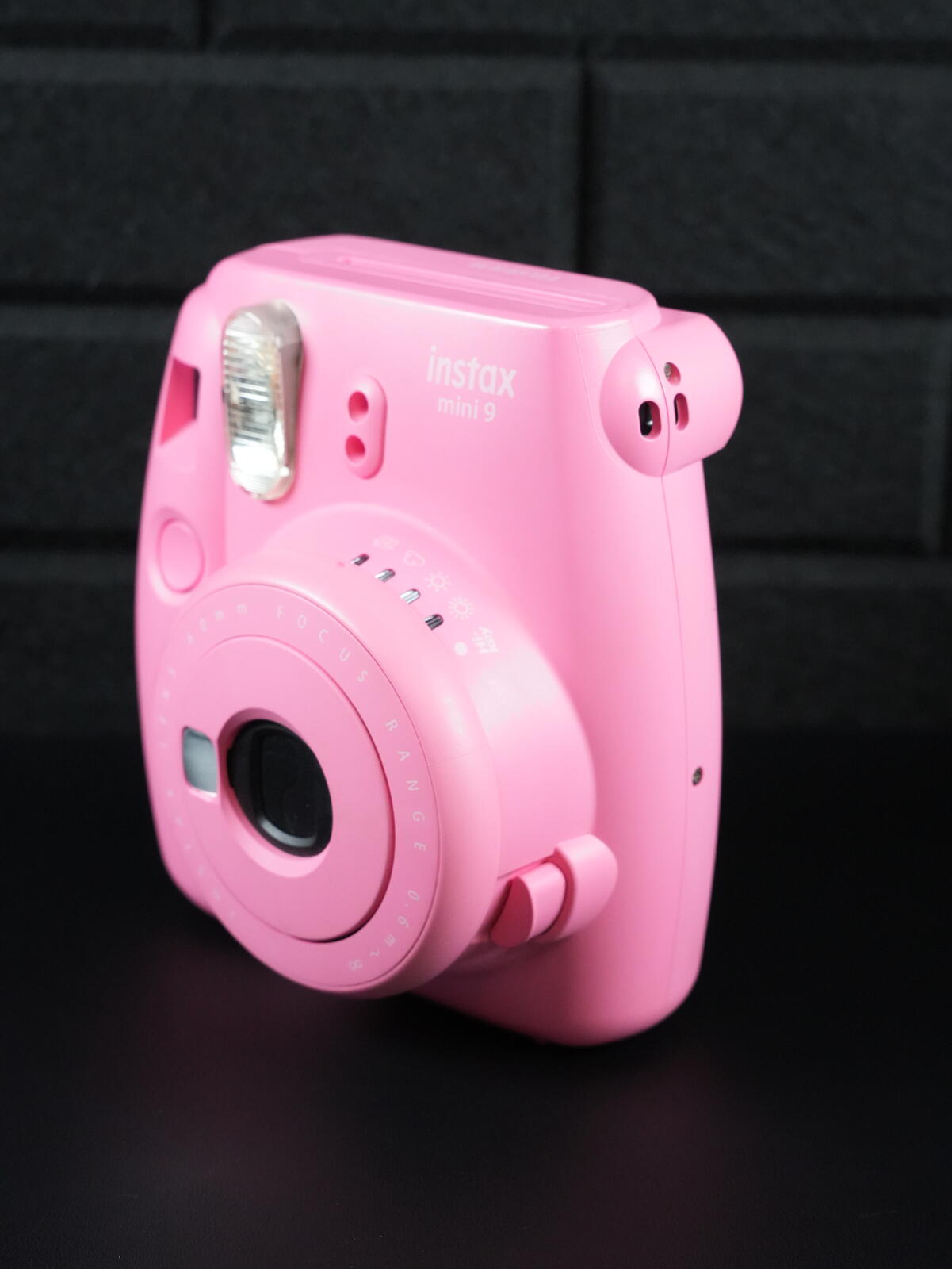 Fujifilm Instax Mini 9 Pink Instant Camera - Boxed & Fully Working (X561)