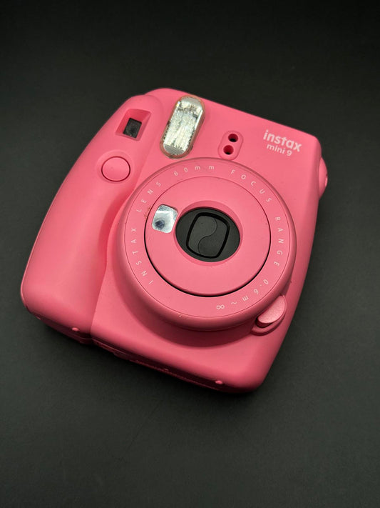 Fujifilm Instax Mini 9 Flamingo Pink Instant Camera - Works Perfectly (27)